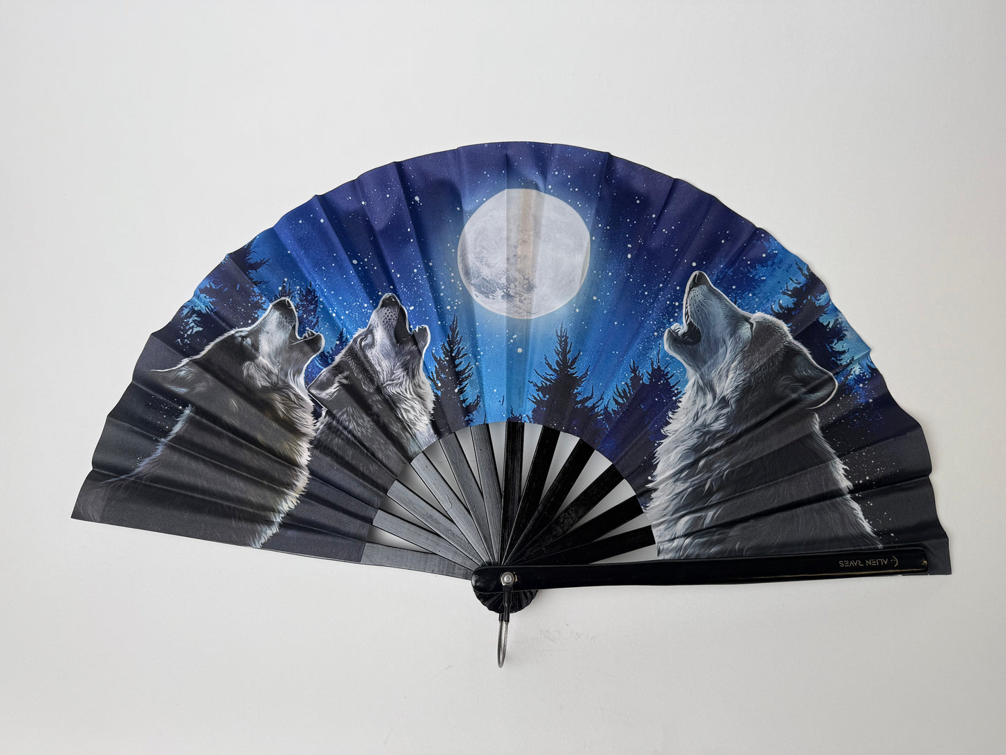Three Wolves Howling at the Moon Accordion Rave Fan